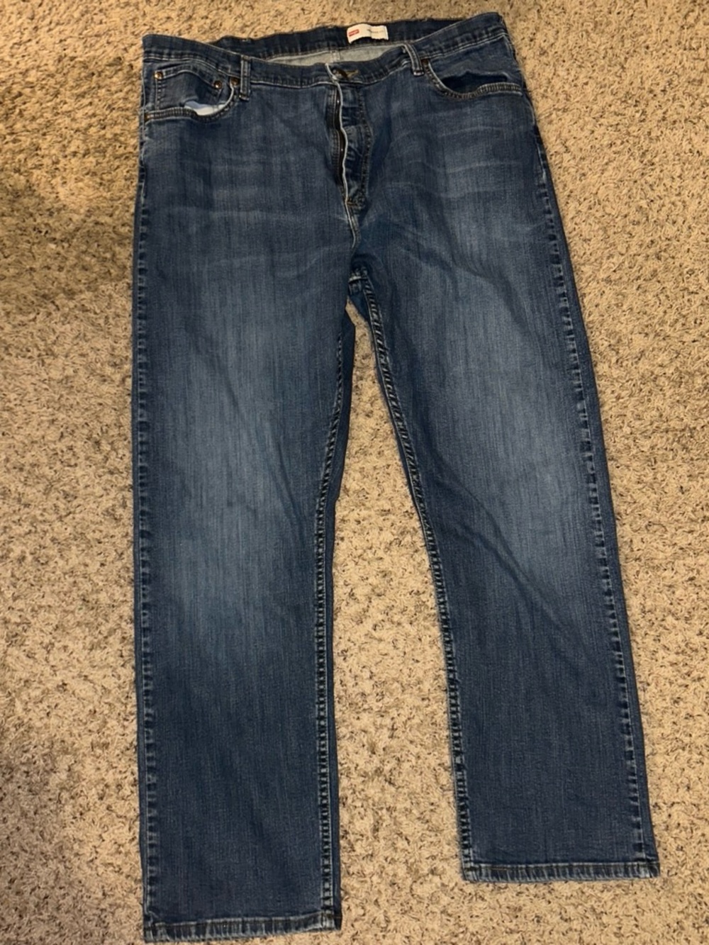 Wrangler Men's Medium Blue Straight Jeans